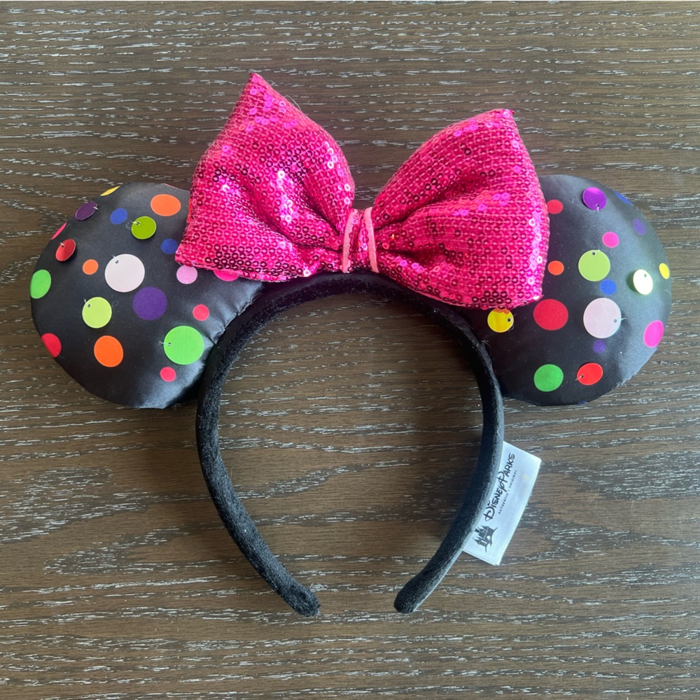 Rock the Dots Polkadot Minnie
Mouse Ears